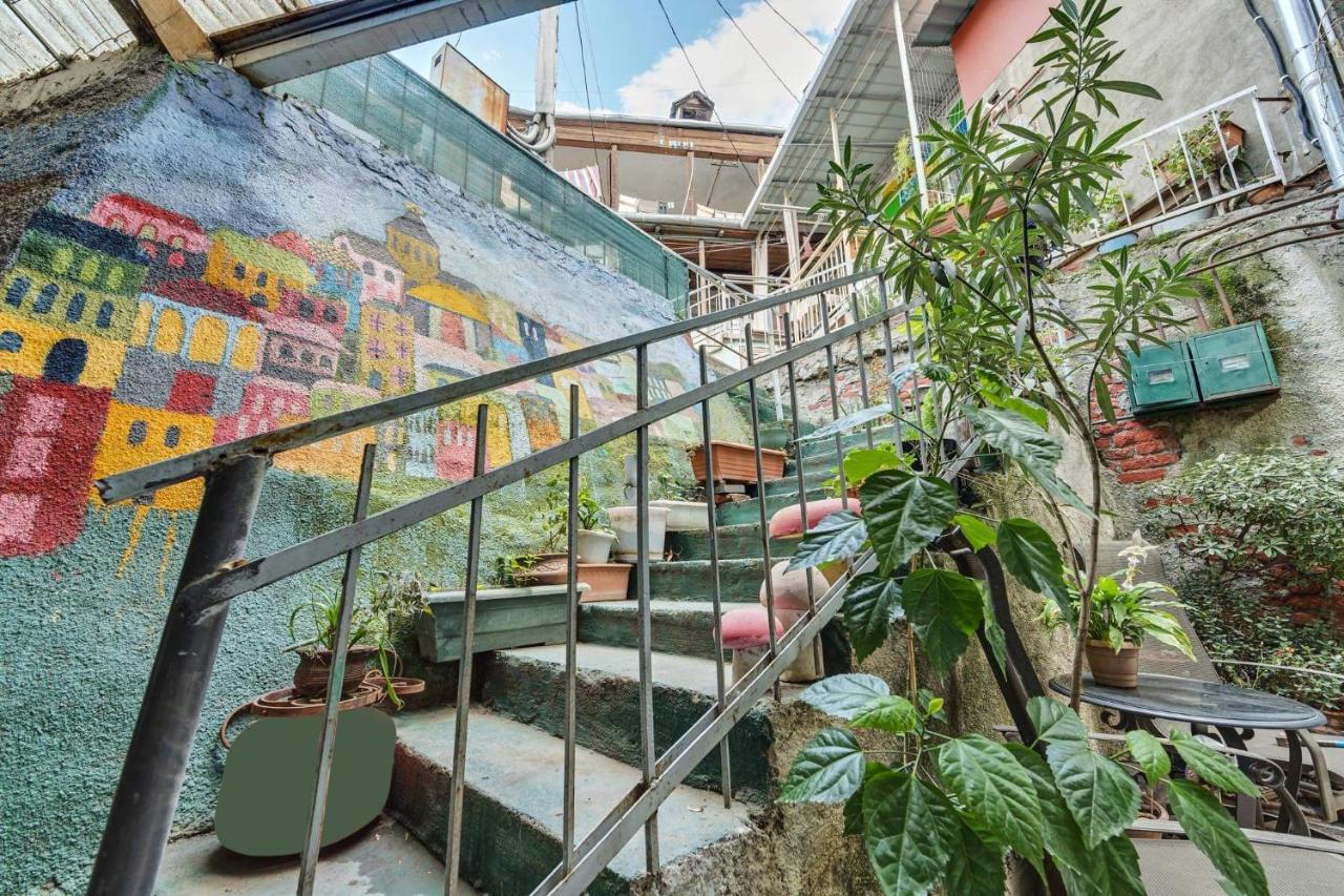 House 52 Boutique Hotel Tbilissi Extérieur photo